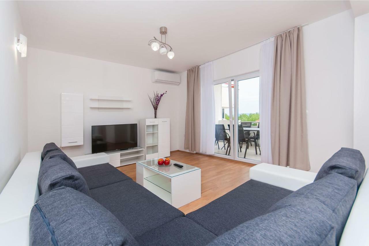 Apartman Mira- Omiš Exterior foto