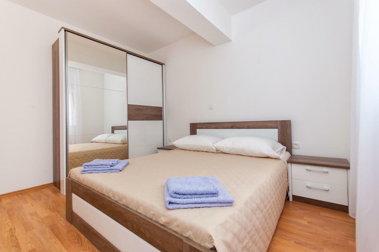 Apartman Mira- Omiš Exterior foto